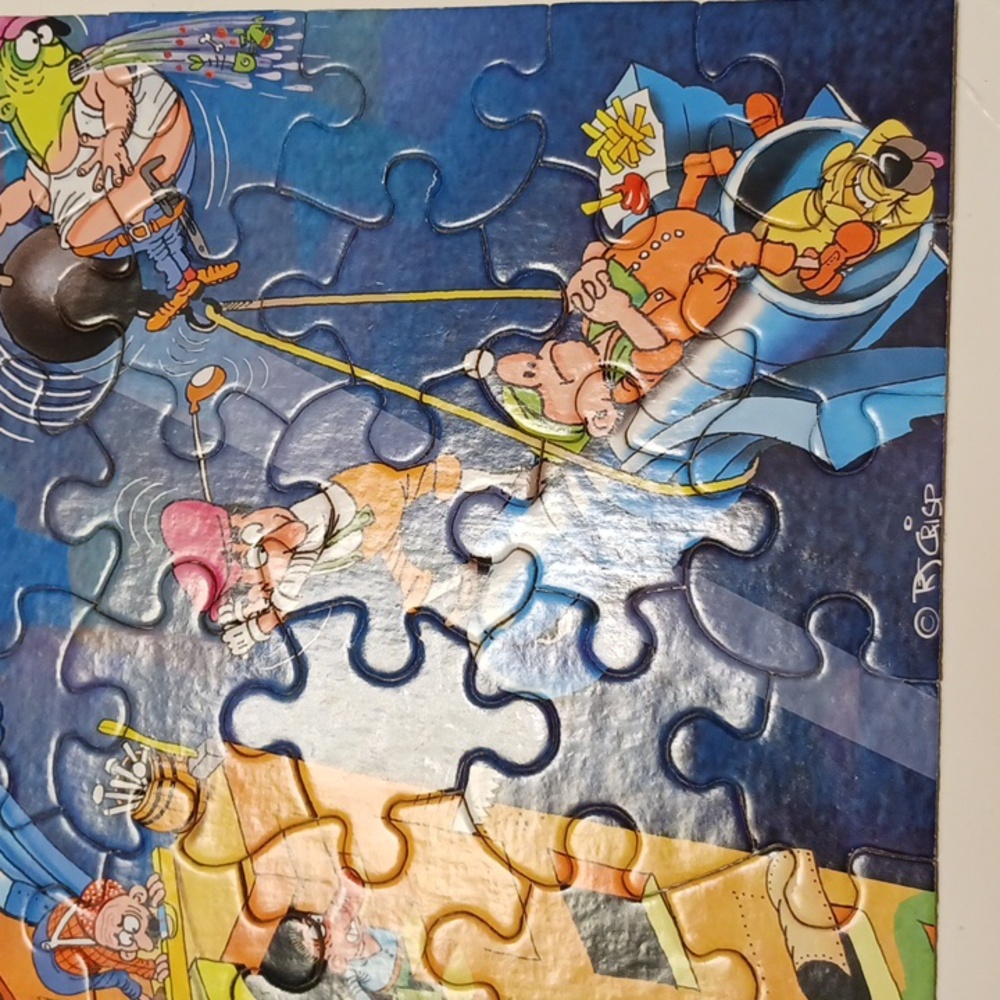 🧩Comic Relief Men at Work 300 piece Puzzle - Picture 4 of 4